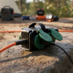 مشترك احمال عالية 4 عين 10000 وات 16 امبير لكل عين - مانع الماء اي بي 44 - للحدائق وللاستخدامات الحديقة - من انريجي